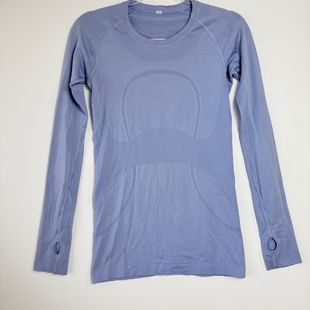 Lululemon Swiftly Tech Long Sleeve Crew Women Size 6 Lavender‎ Thumbholes